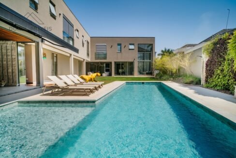 WhatsApp Image 2025-07-13 at 16.33.21 (3)