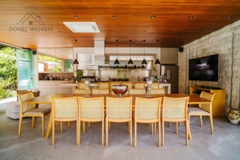 WhatsApp Image 2025-07-13 at 16.33.24 (1)