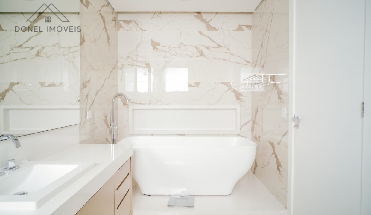 WhatsApp Image 2025-07-13 at 16.33.27 (3)