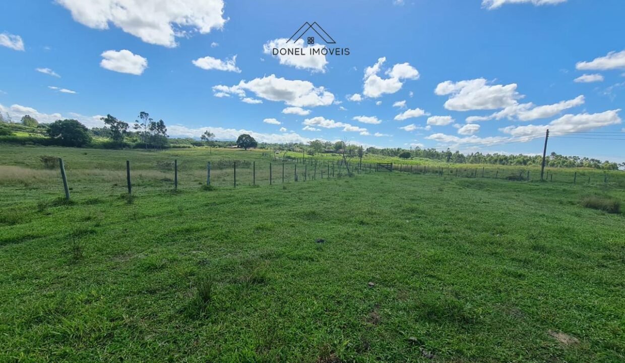 WhatsApp Image 2025-08-13 at 19.56.16 (1)