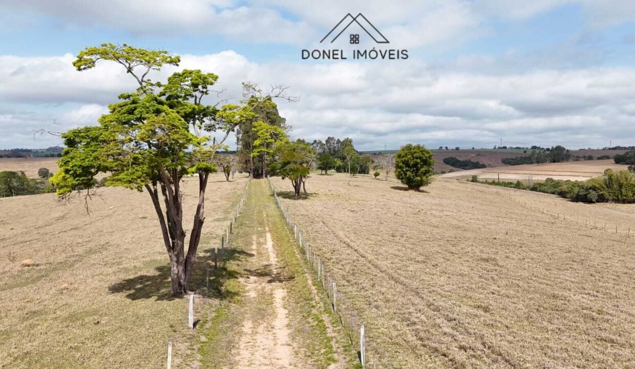 WhatsApp Image 2025-08-27 at 15.37.56 (2)