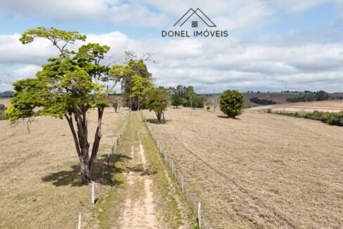 WhatsApp Image 2025-08-27 at 15.37.56 (2)