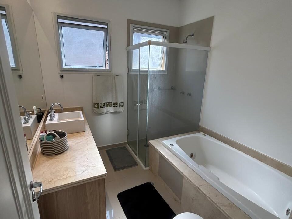 WhatsApp Image 2025-08-29 at 18.25.53 (1)