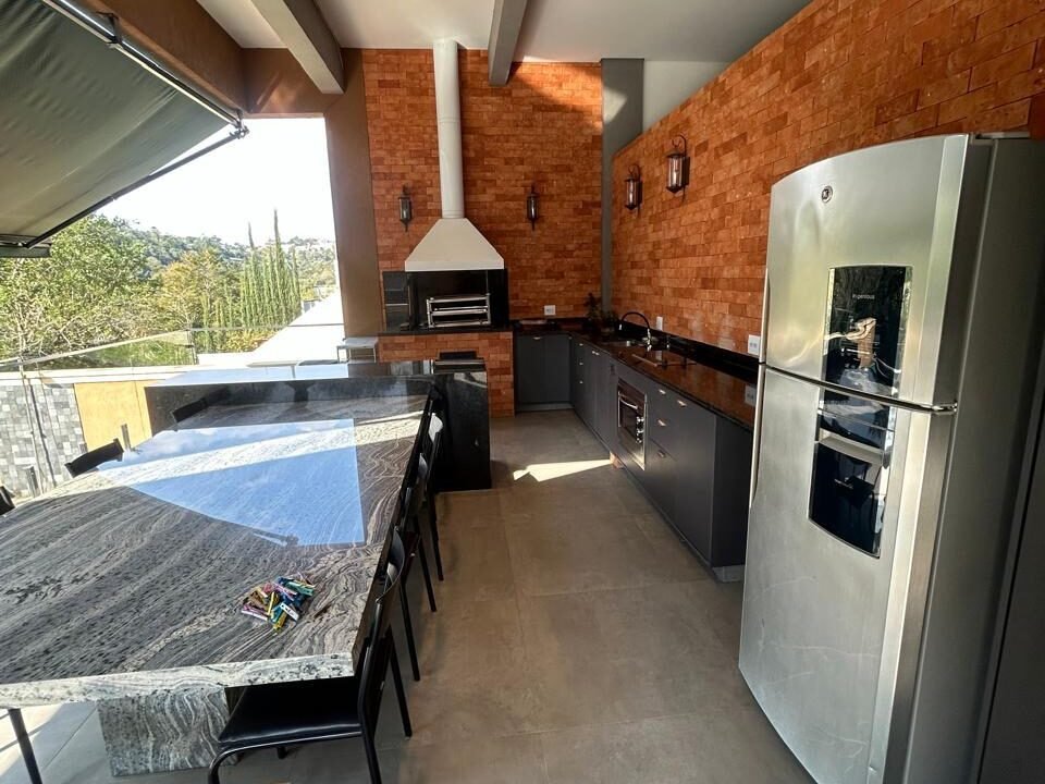 WhatsApp Image 2025-08-29 at 18.25.54 (2)