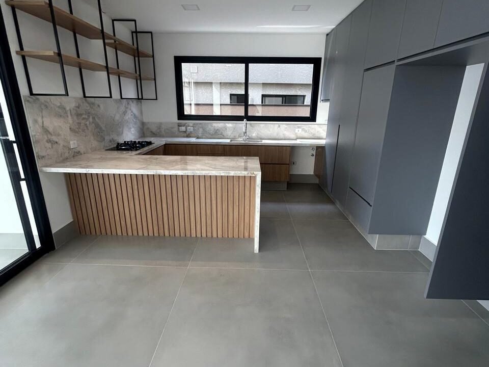 WhatsApp Image 2025-08-29 at 18.25.57 (2)