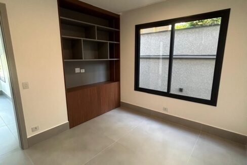 WhatsApp Image 2025-08-29 at 18.25.58 (4)