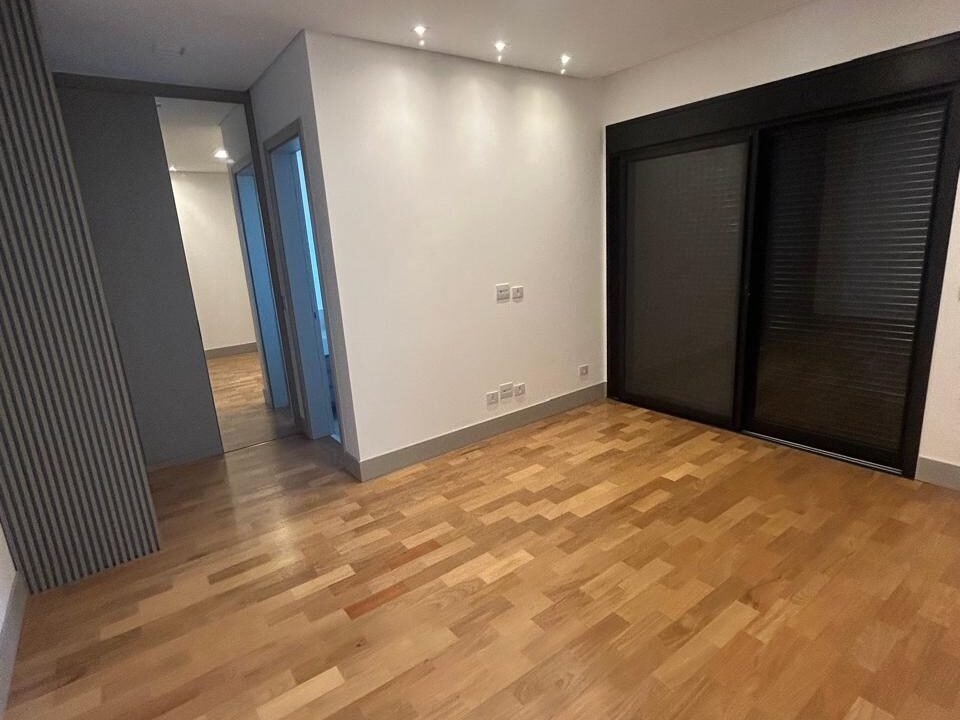 WhatsApp Image 2025-08-29 at 18.25.59 (1)