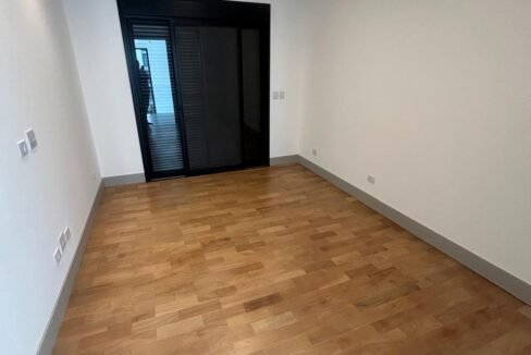 WhatsApp Image 2025-08-29 at 18.26.00 (4)