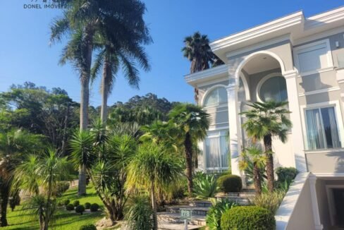 WhatsApp Image 2025-10-07 at 13.08.54 (1)