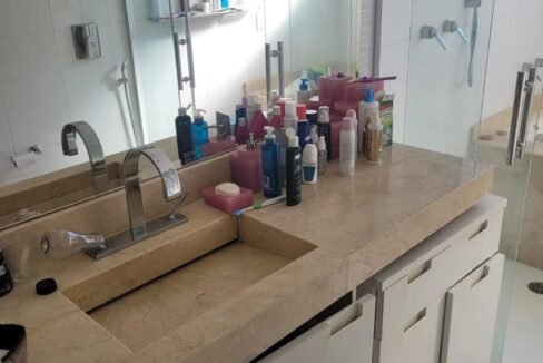 WhatsApp Image 2025-10-07 at 13.08.57 (1)