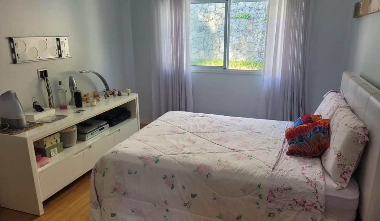 WhatsApp Image 2025-10-07 at 13.08.57 (2)