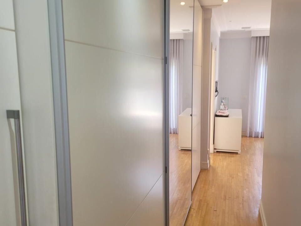 WhatsApp Image 2025-10-07 at 13.08.58