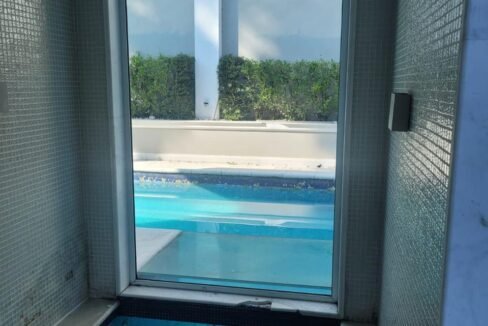 WhatsApp Image 2025-10-07 at 13.09.00 (2)