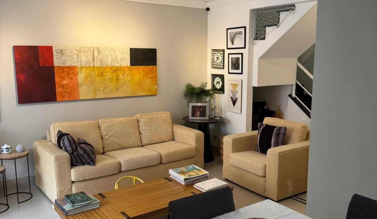 WhatsApp Image 2025-10-08 at 12.51.55 (2)