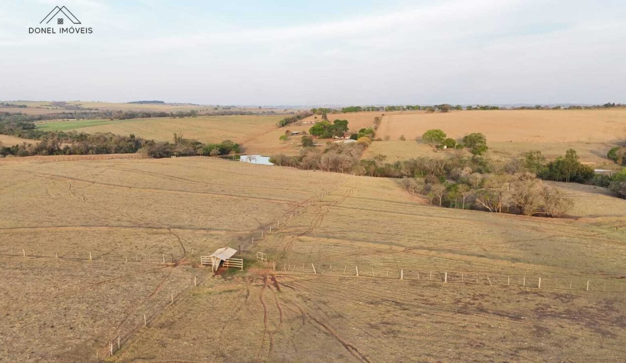 WhatsApp Image 2025-10-14 at 15.44.06 (2)