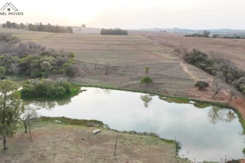 WhatsApp Image 2025-10-14 at 15.44.06 (3)