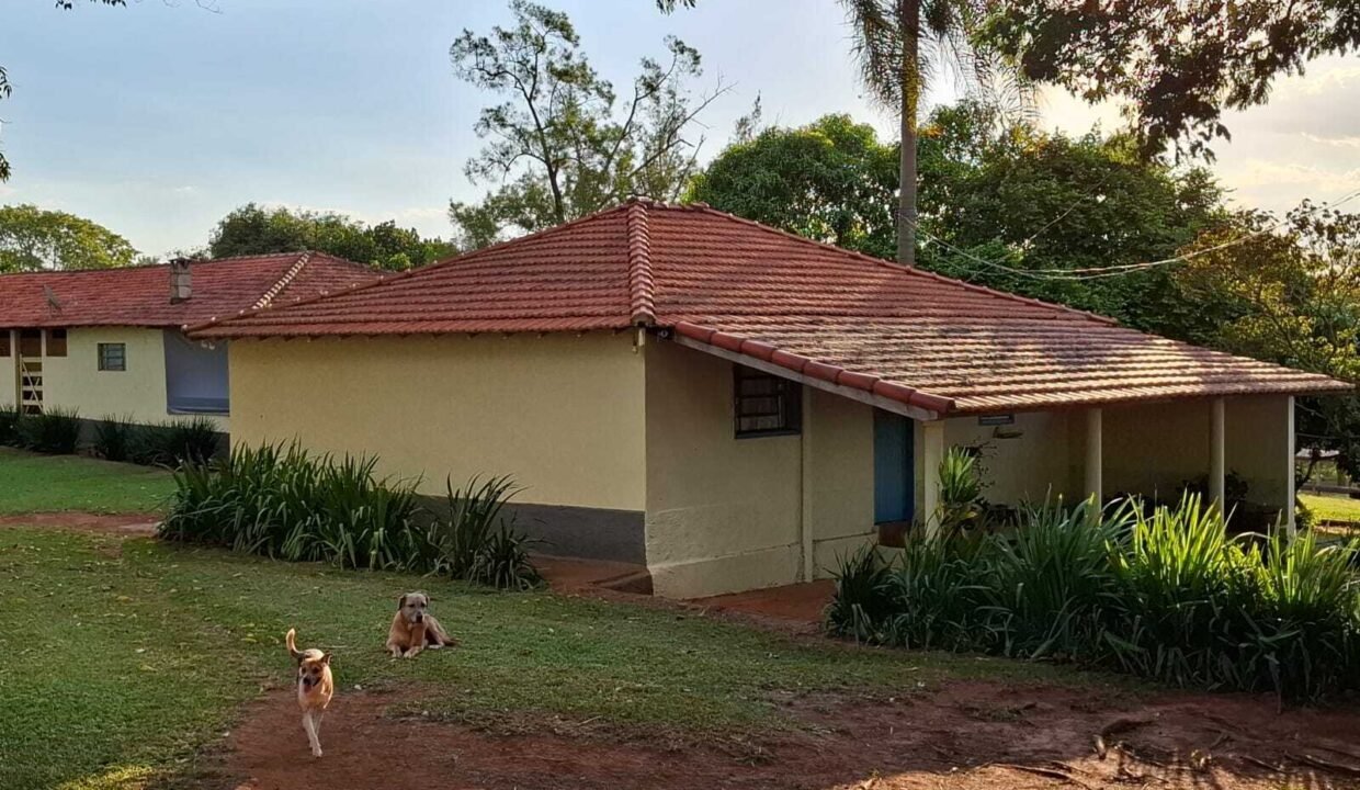 WhatsApp Image 2025-10-14 at 15.44.09 (2)