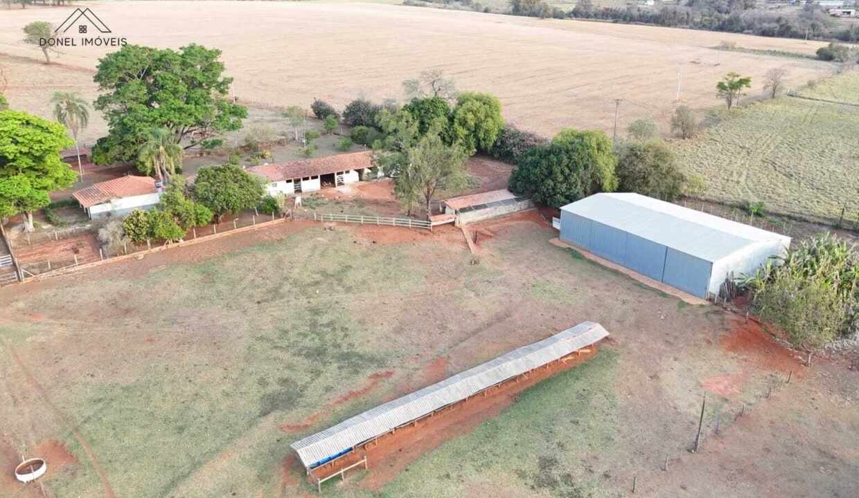 WhatsApp Image 2025-10-14 at 15.44.11 (1)