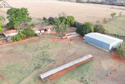 WhatsApp Image 2025-10-14 at 15.44.11 (1)