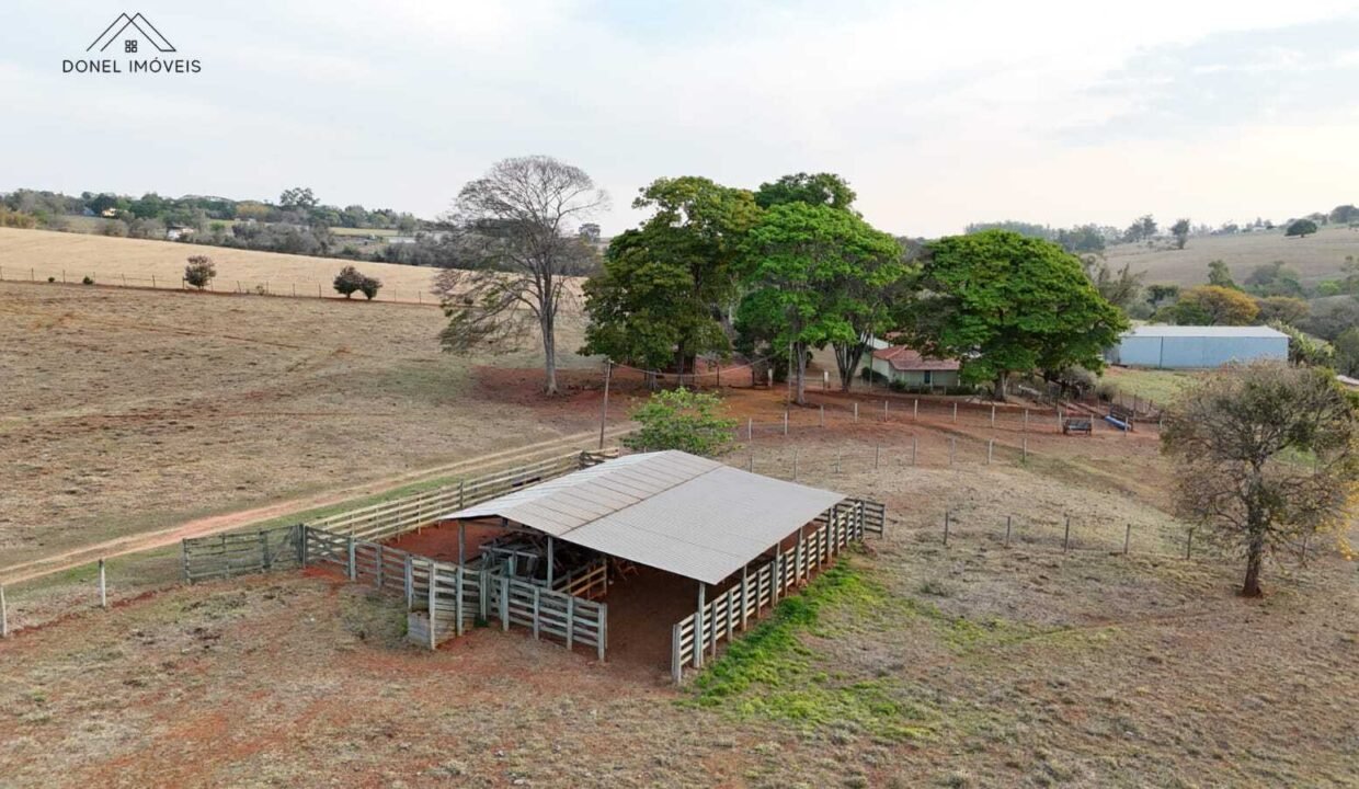 WhatsApp Image 2025-10-14 at 15.44.11