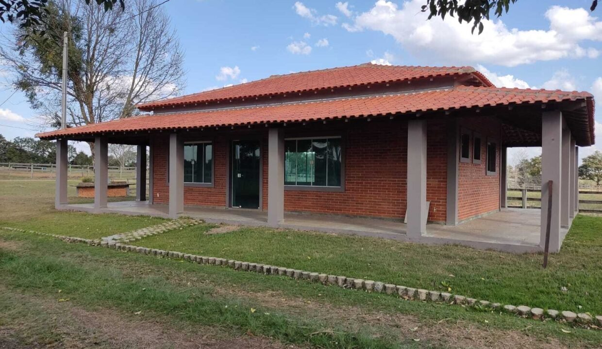 WhatsApp Image 2025-11-12 at 13.45.26 (2)