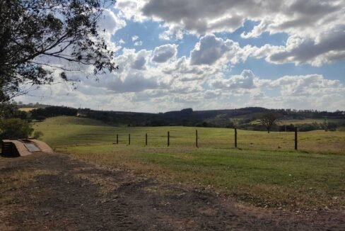 WhatsApp Image 2025-11-12 at 13.45.31 (2)