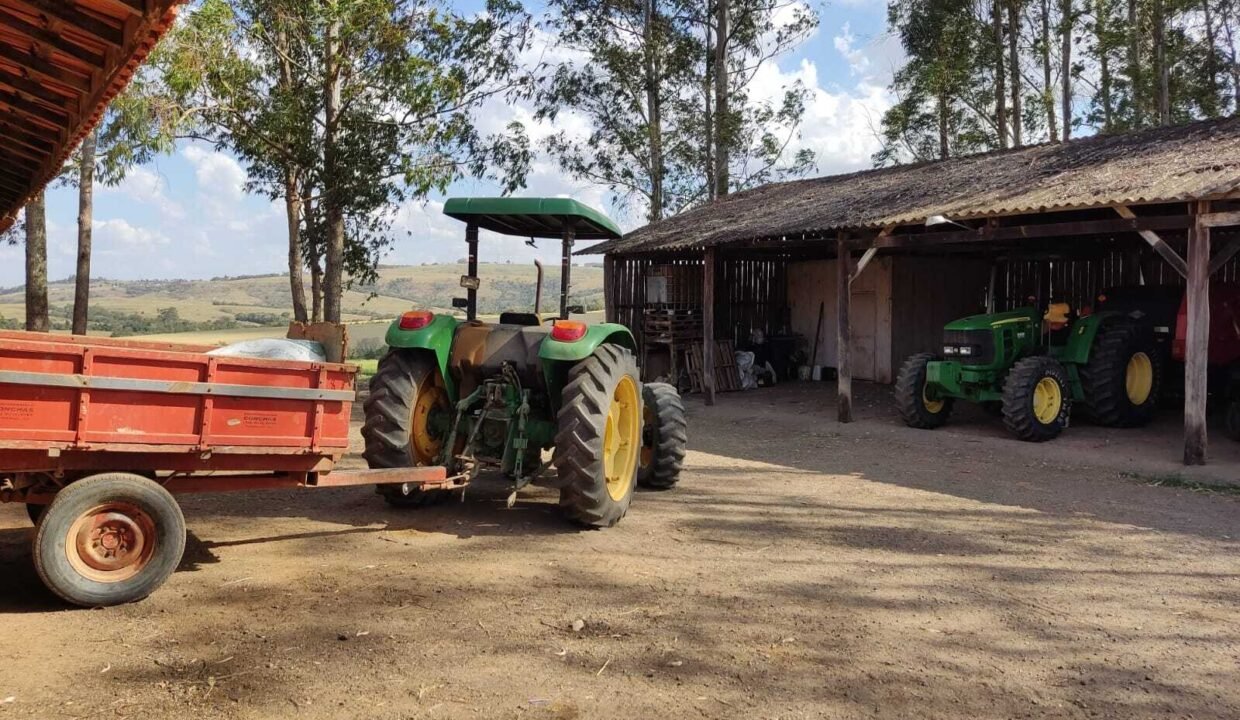 WhatsApp Image 2025-11-12 at 13.45.31 (3)