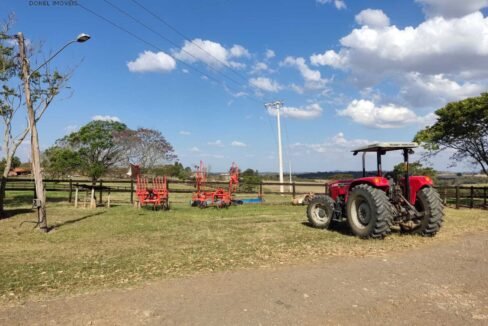 WhatsApp Image 2025-11-12 at 13.45.32 (1)