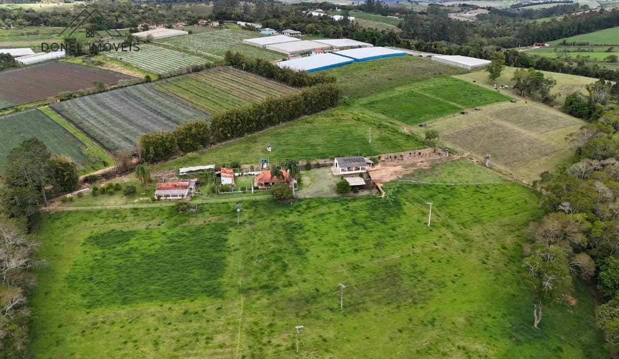 WhatsApp Image 2025-11-12 at 13.45.54 (1)