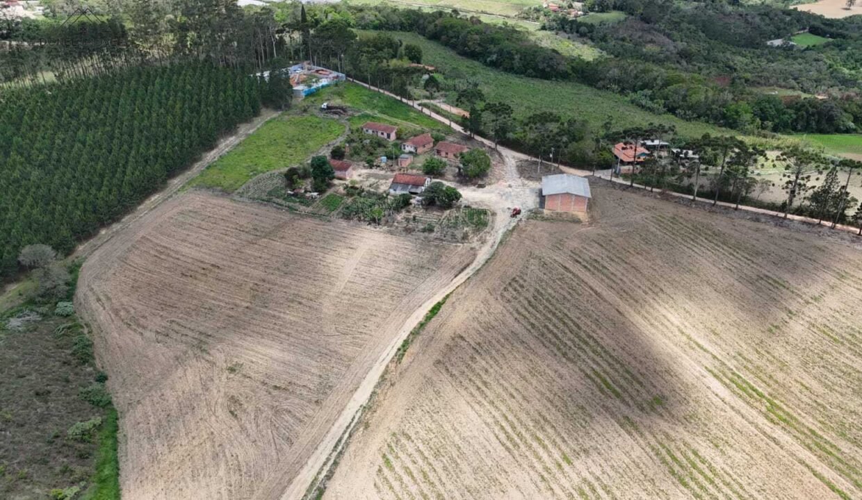 WhatsApp Image 2025-12-03 at 09.52.27 (1)