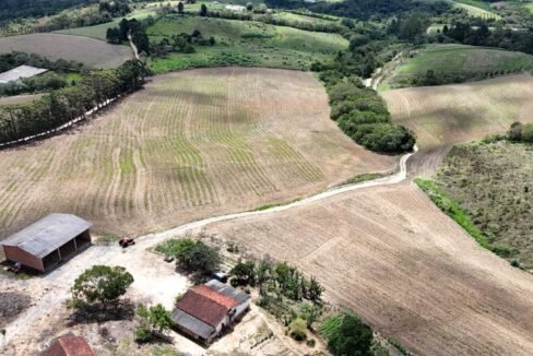 WhatsApp Image 2025-12-03 at 09.52.29 (1)