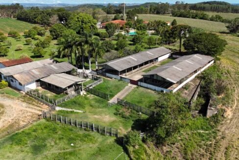 WhatsApp Image 2025-12-03 at 09.52.33