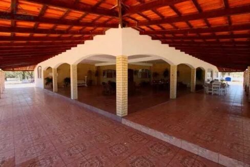 WhatsApp Image 2025-12-03 at 09.52.34 (1)