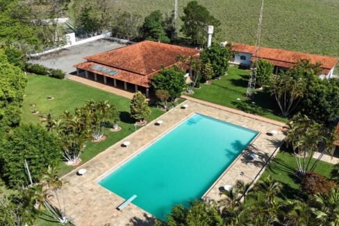 WhatsApp Image 2025-12-03 at 09.52.35 (2)