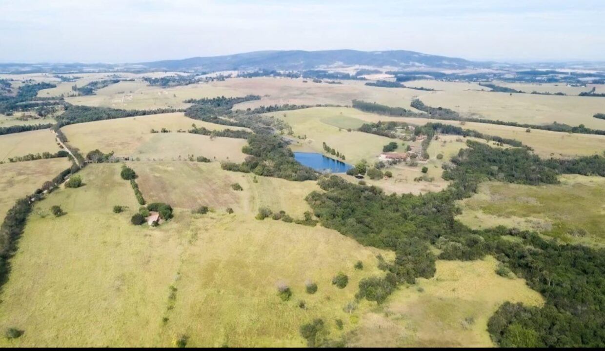 WhatsApp Image 2025-12-03 at 09.52.56 (2)