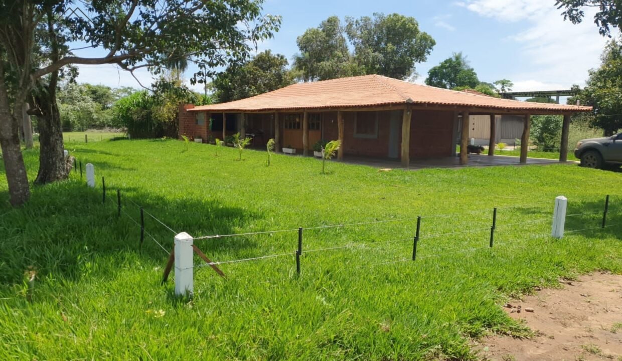 WhatsApp Image 2025-12-03 at 22.52.29 (1)