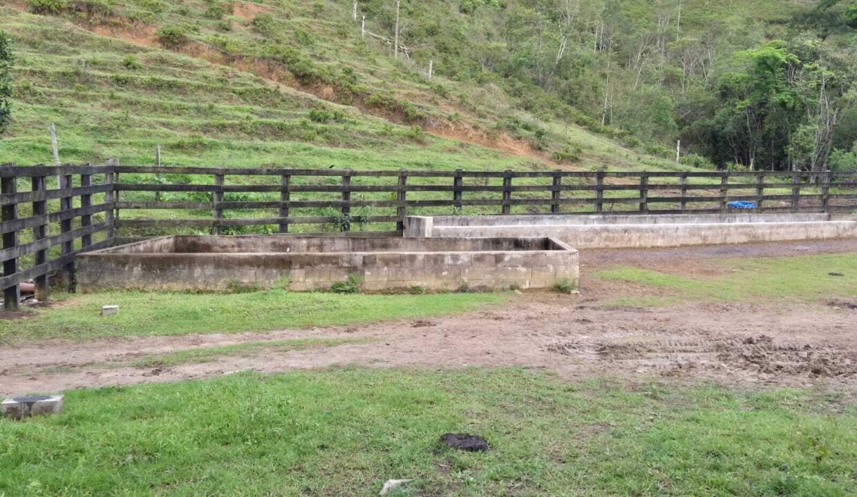 WhatsApp Image 2025-12-11 at 10.23.48 (2)