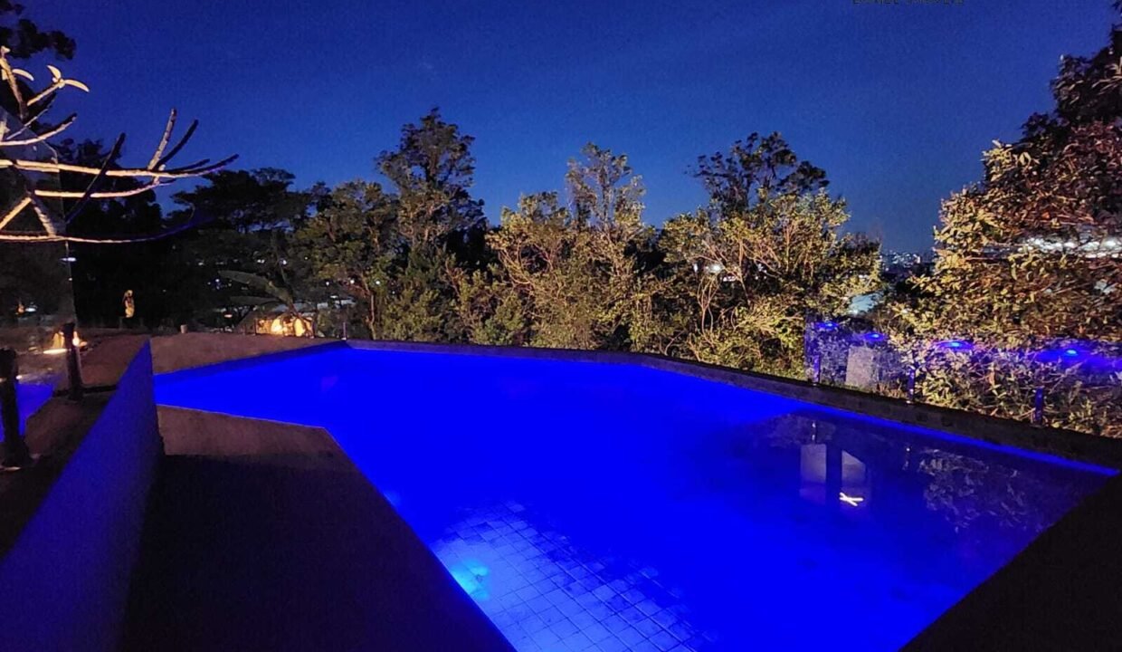 WhatsApp Image 2025-12-17 at 17.01.35 (1)