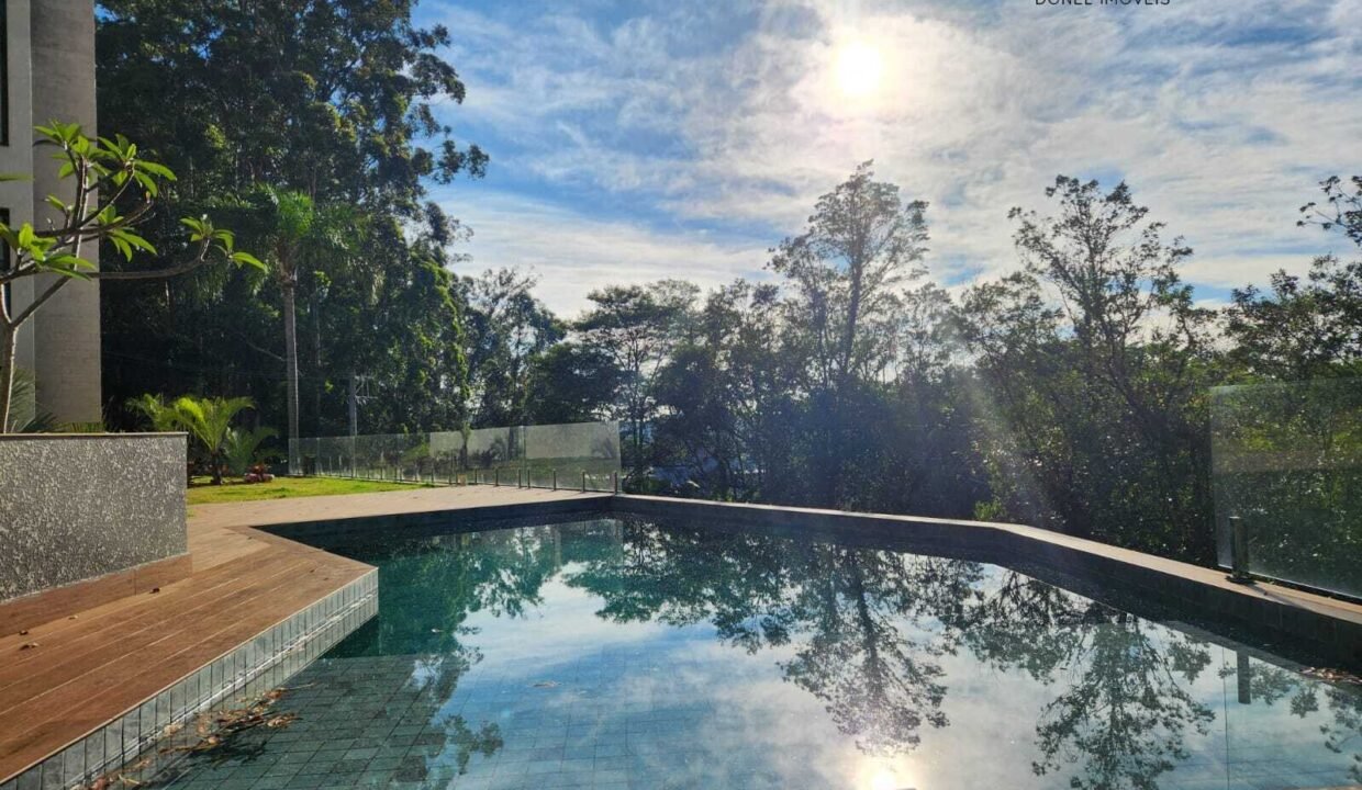 WhatsApp Image 2025-12-17 at 17.01.35