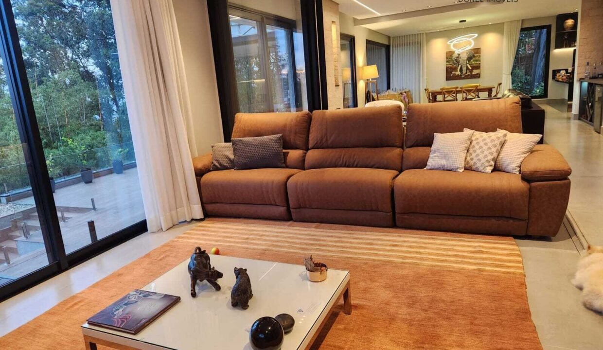 WhatsApp Image 2025-12-17 at 17.01.38 (1)