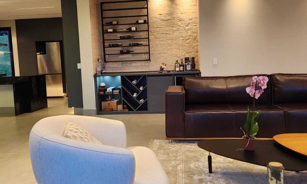 WhatsApp Image 2025-12-17 at 17.01.40