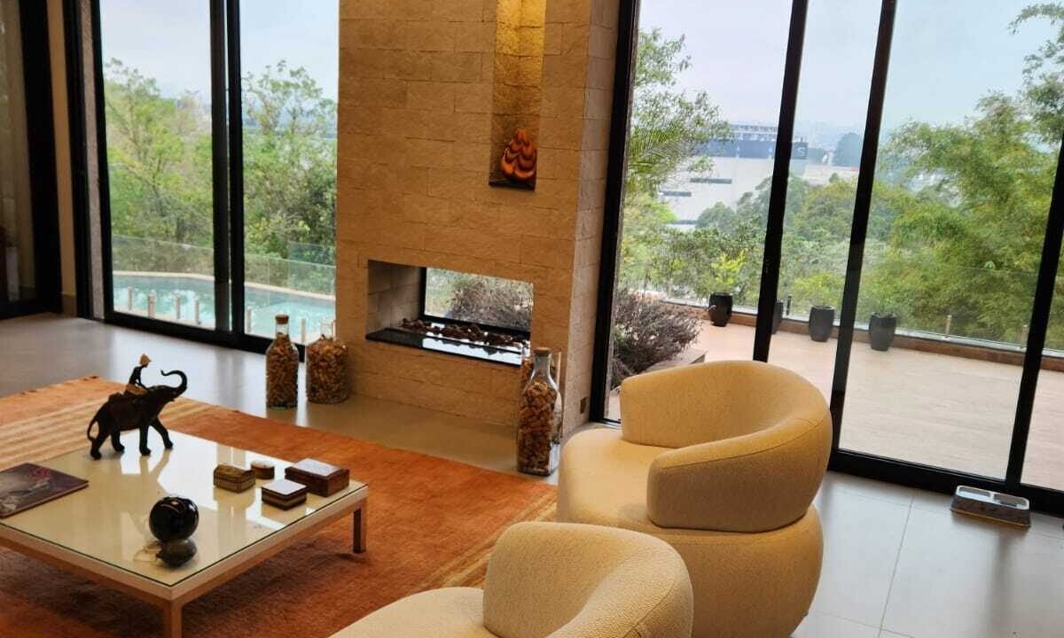 WhatsApp Image 2025-12-17 at 17.01.42 (1)