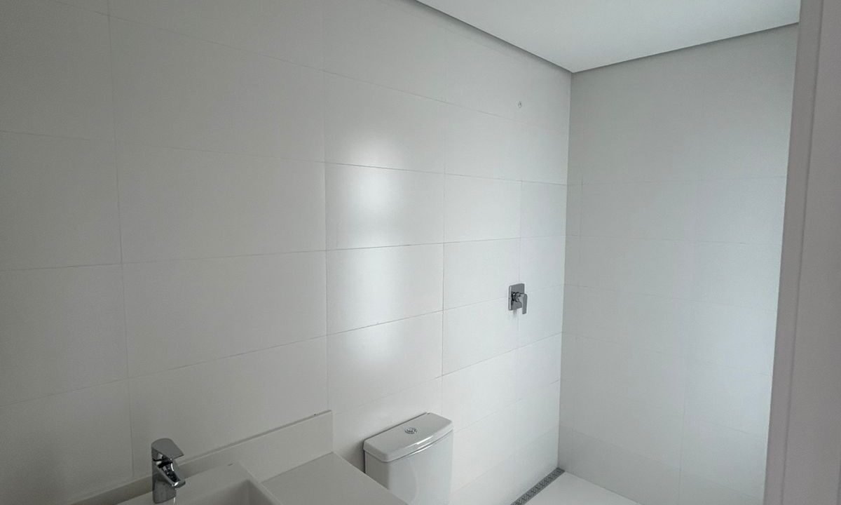 WhatsApp Image 2026-03-06 at 14.35.52 (1)