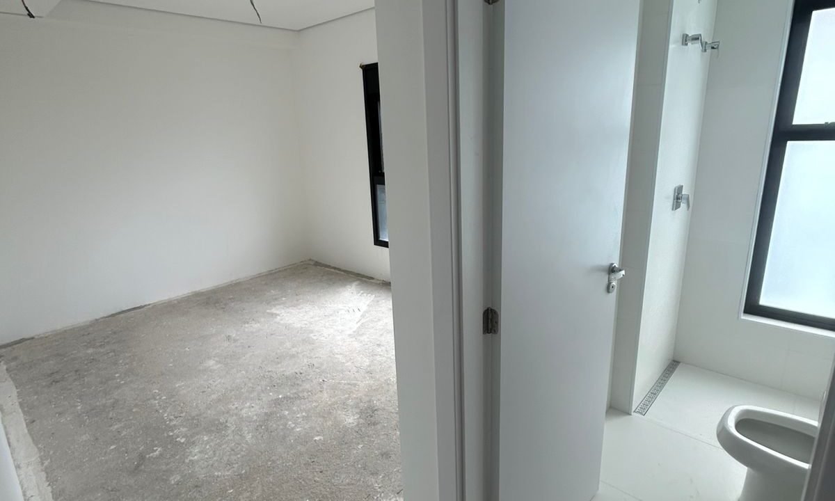 WhatsApp Image 2026-03-06 at 14.35.56