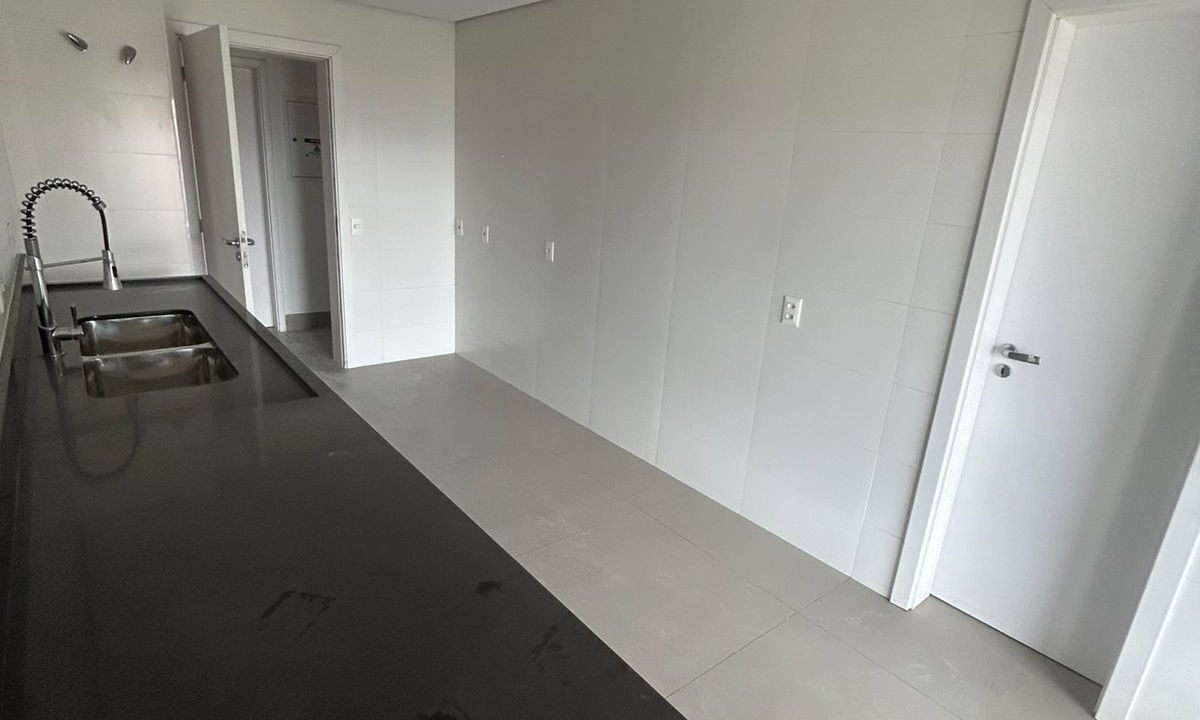 WhatsApp Image 2026-03-06 at 14.35.57 (1)