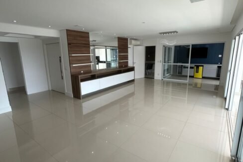 WhatsApp Image 2026-03-18 at 11.00.52 (1)