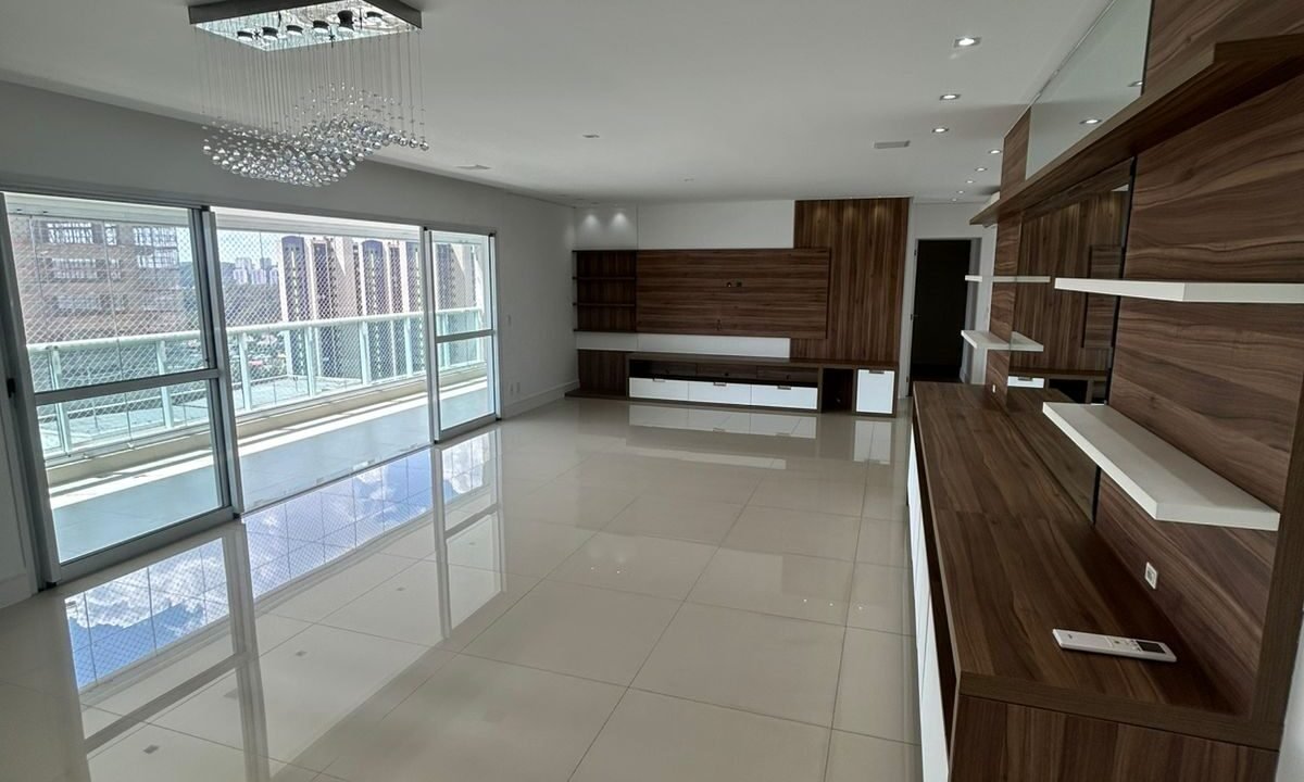 WhatsApp Image 2026-03-18 at 11.00.56 (1)