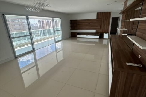 WhatsApp Image 2026-03-18 at 11.00.56