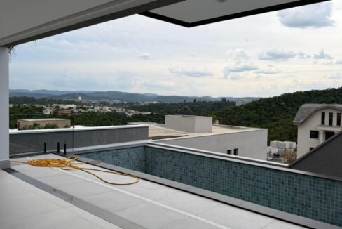 WhatsApp Image 2026-03-18 at 11.08.43