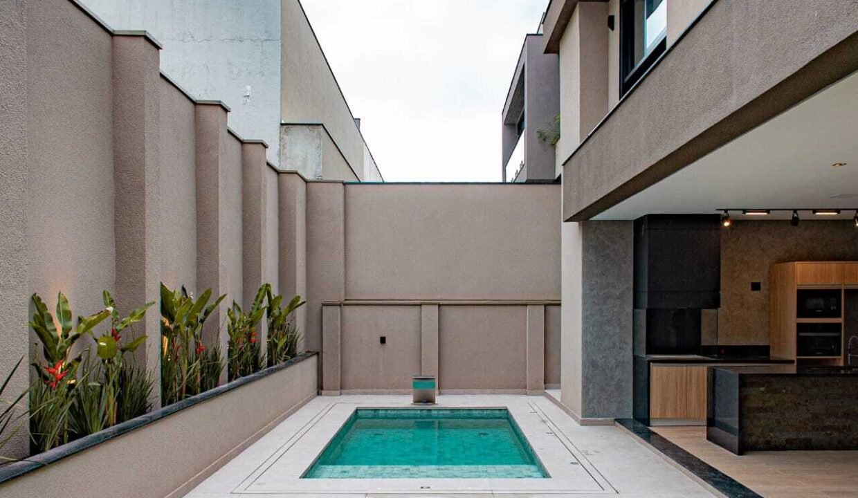 WhatsApp Image 2026-03-19 at 10.49.31 (1)